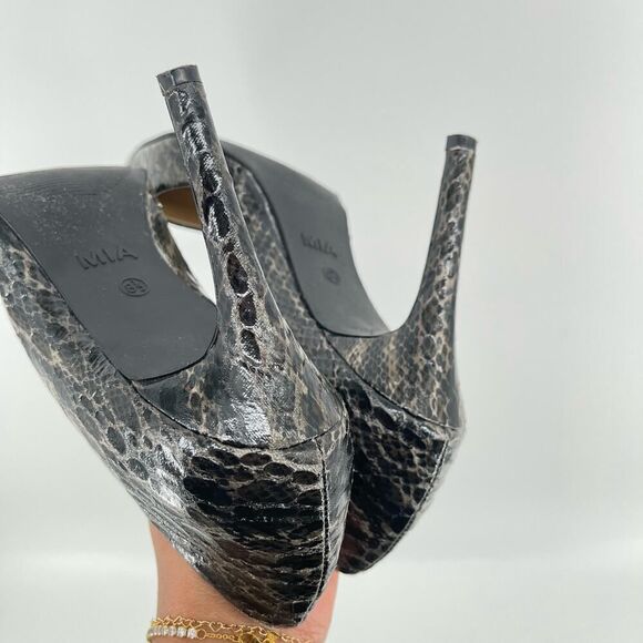 Mia Margo Black Embossed Snakeskin D’Orsay Pointed Toe Pump Heels Size 8.5 - Picture 9 of 14